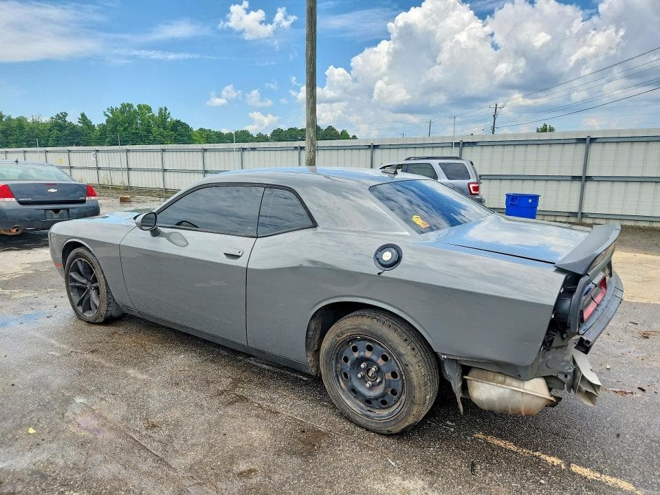2017 DODGE CHALLENGER SXT SXT 2