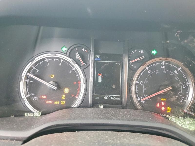 2021 TOYOTA 4RUNNER TRD OFF-ROAD PREMIUM 9