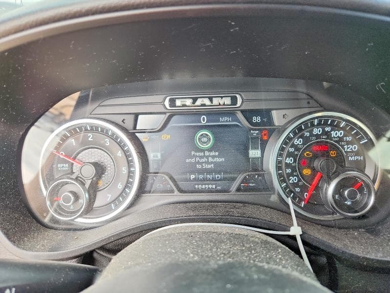2019 RAM 1500 BIG HORN 9