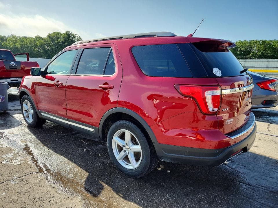 2018 FORD EXPLORER XLT 2