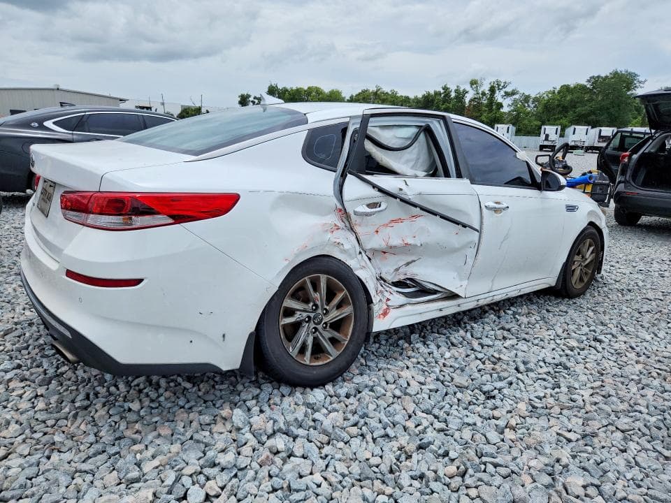 2019 KIA OPTIMA LX 3