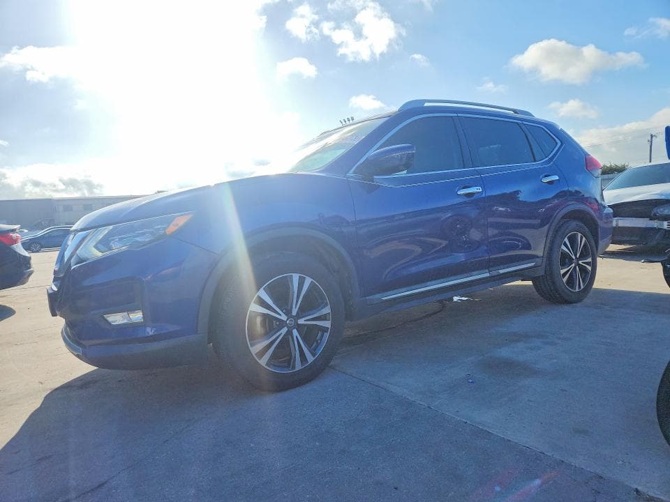 2017 NISSAN ROGUE SL - 1