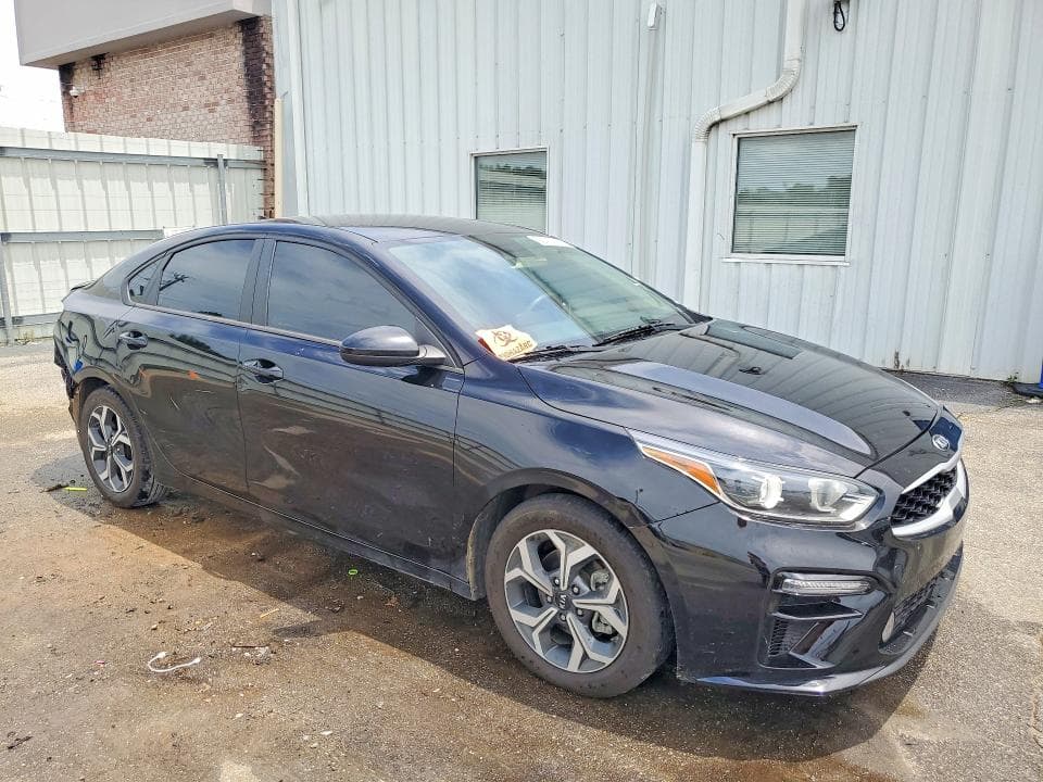 2021 KIA FORTE LXS 4