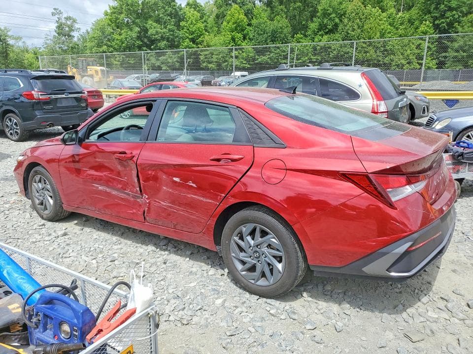 2024 HYUNDAI ELANTRA SEL 2