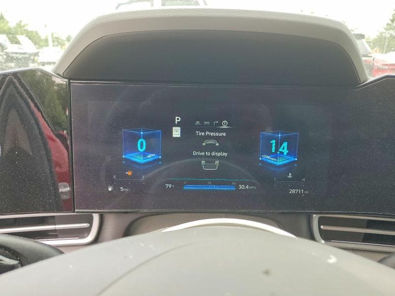 2024 HYUNDAI ELANTRA SEL 9