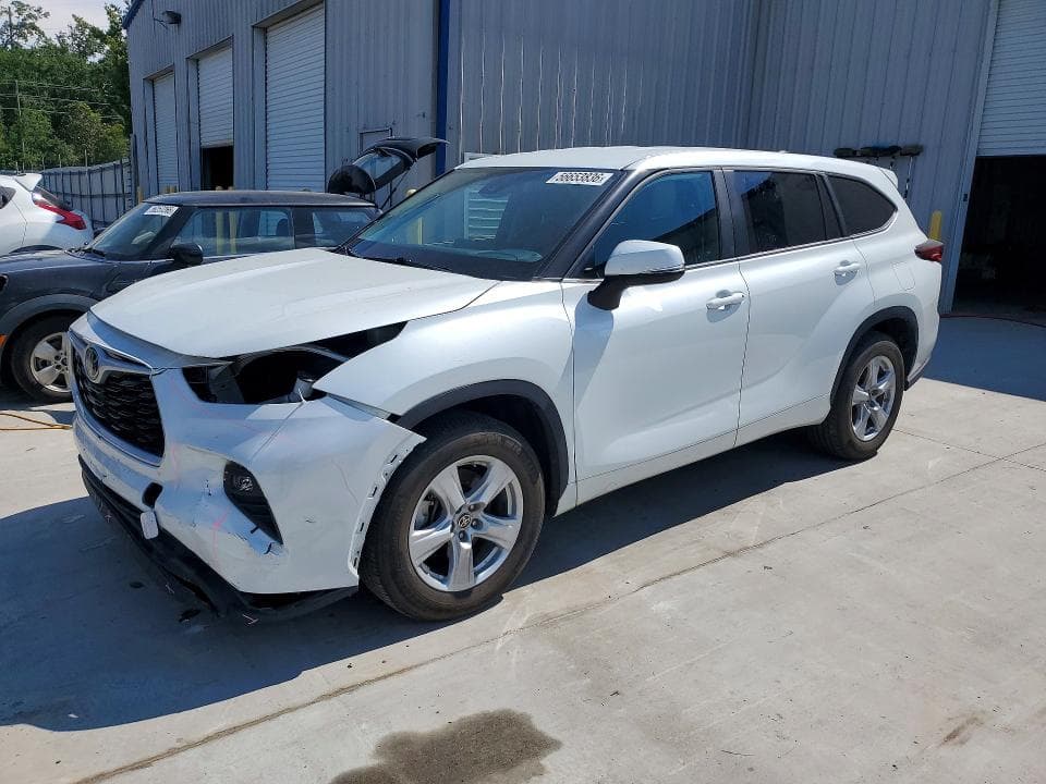 2023 TOYOTA HIGHLANDER LE - 1