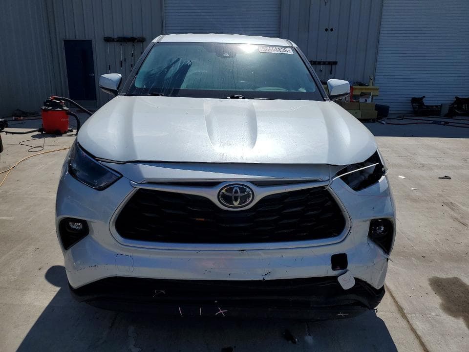 2023 TOYOTA HIGHLANDER LE 5