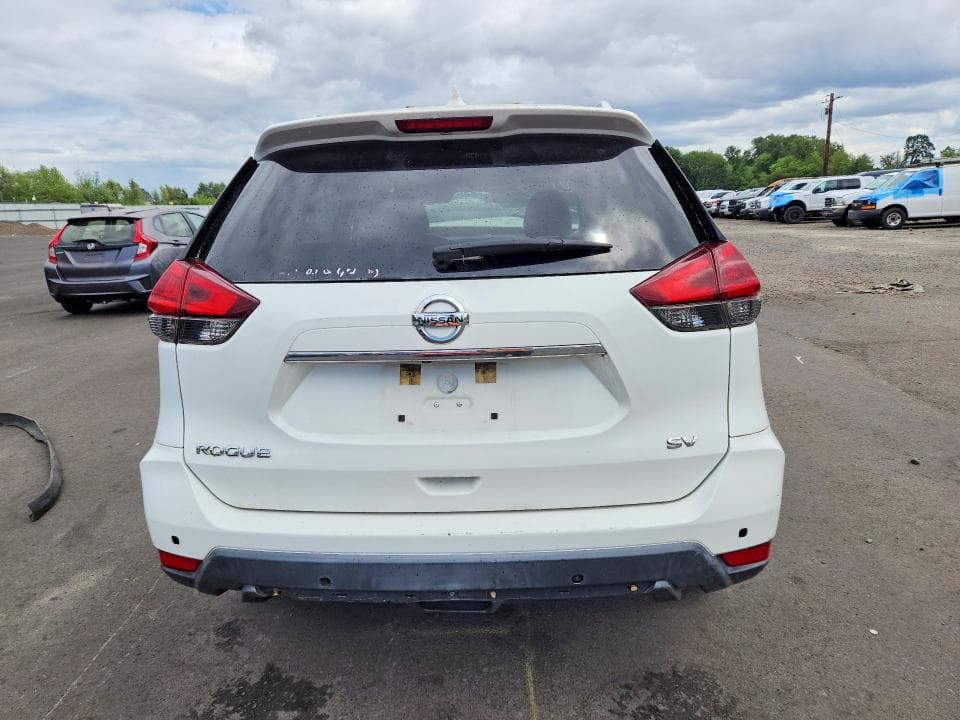2017 NISSAN ROGUE SV SV 6