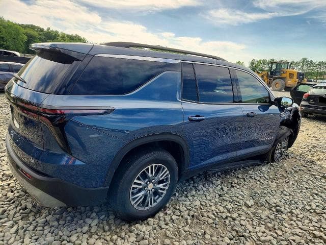 2024 CHEVROLET TRAVERSE LT 3