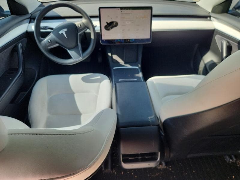 2021 TESLA MODEL 3 8