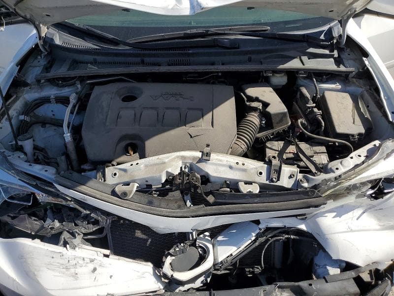 2017 TOYOTA COROLLA SE 11