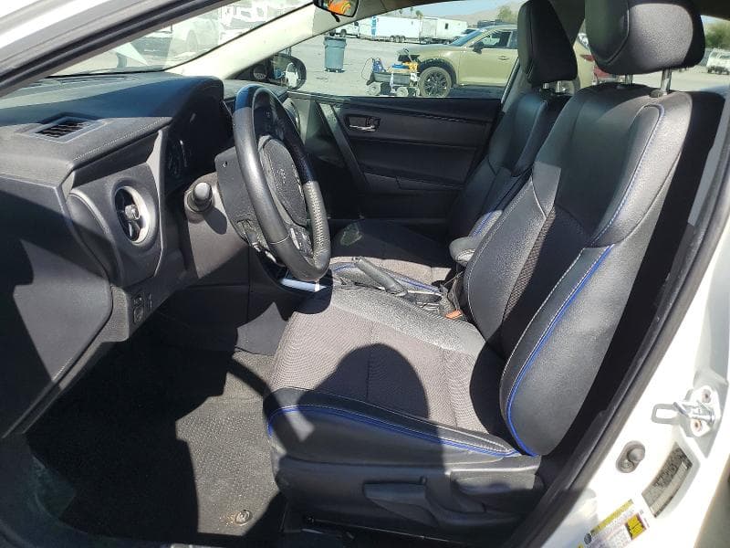 2017 TOYOTA COROLLA SE 7