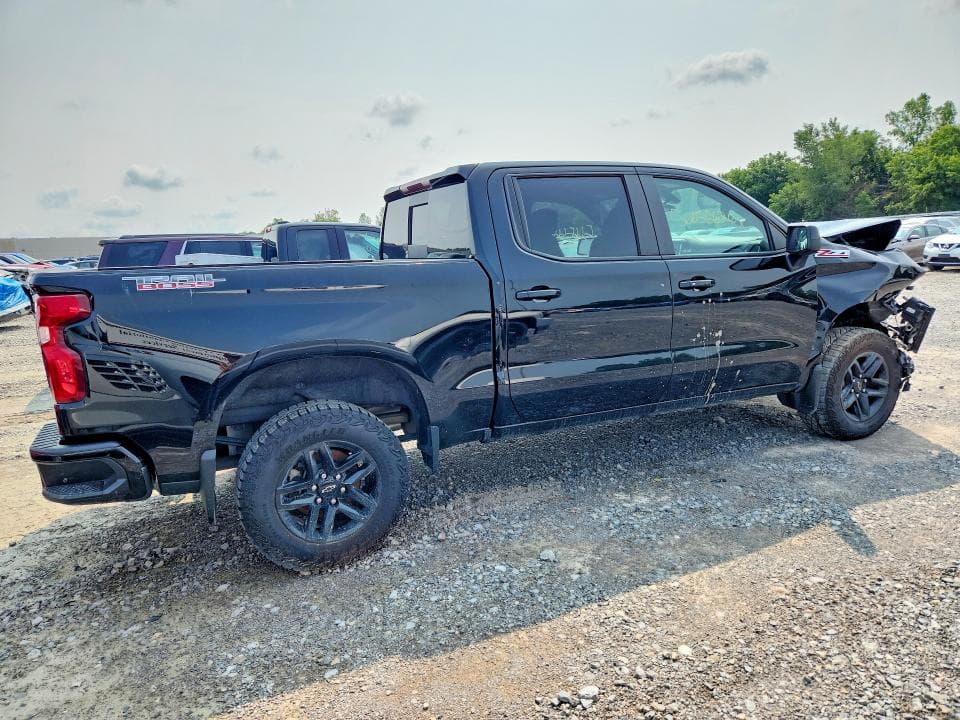 2021 CHEVROLET SILVERADO K1500 LT TRAIL BOSS 3