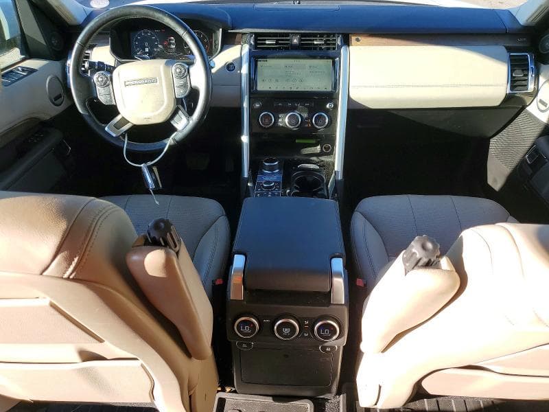 2018 LAND ROVER DISCOVERY HSE 8