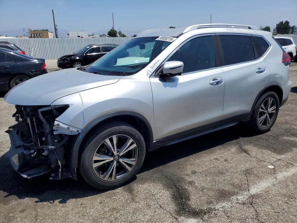 2019 NISSAN ROGUE SV - 1