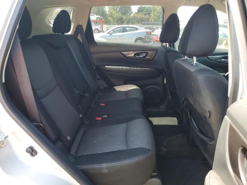 2019 NISSAN ROGUE SV 11