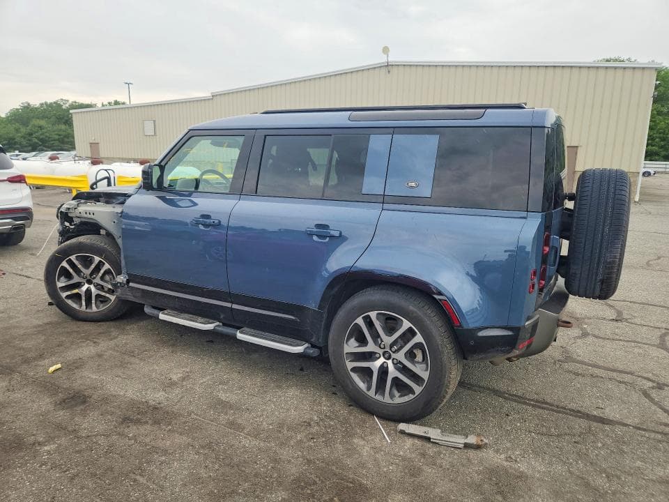 2023 LAND ROVER DEFENDER 110 X-DYNAMIC SE 2