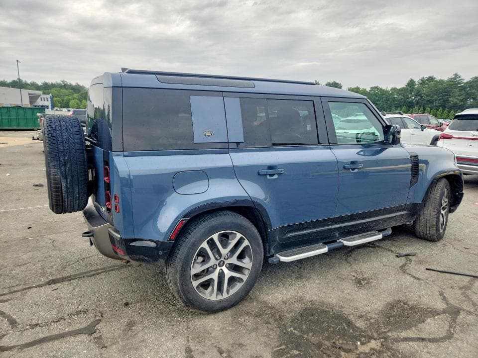 2023 LAND ROVER DEFENDER 110 X-DYNAMIC SE 3