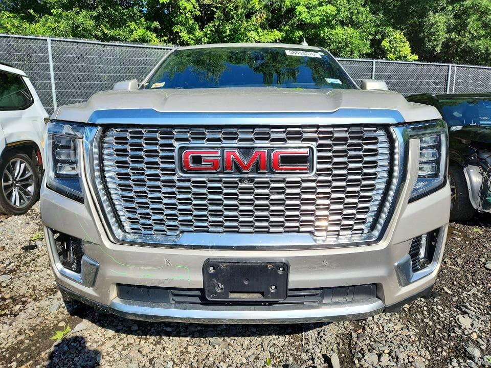 2021 GMC YUKON DENALI 5