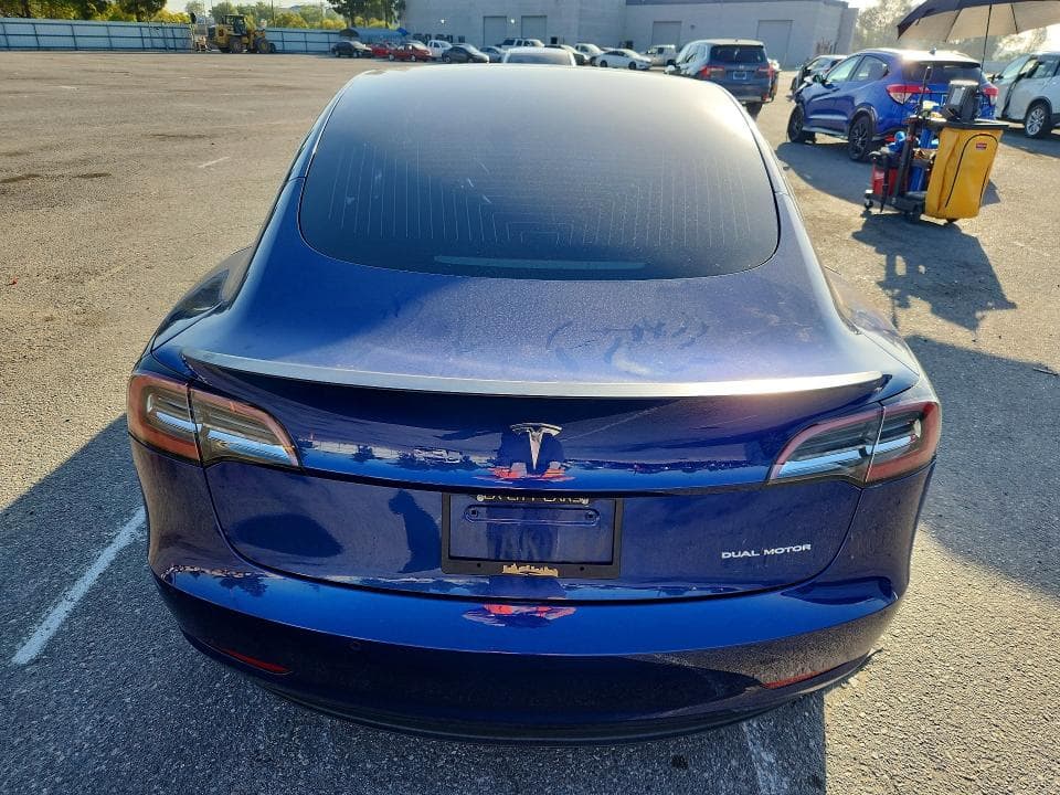 2020 TESLA MODEL 3 6