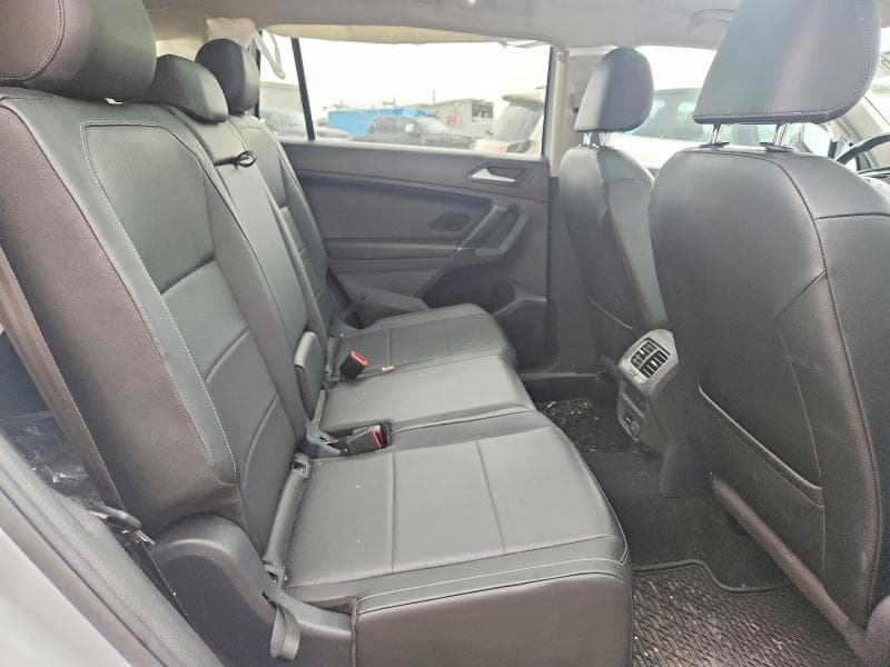 2018 VOLKSWAGEN TIGUAN SE 11