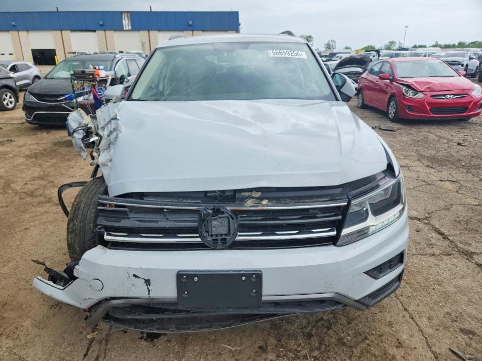 2018 VOLKSWAGEN TIGUAN SE 5