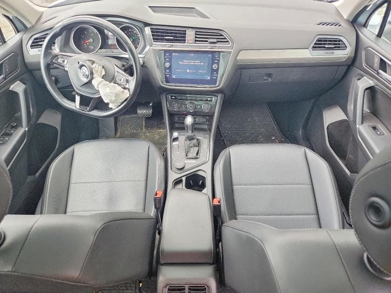 2018 VOLKSWAGEN TIGUAN SE 8
