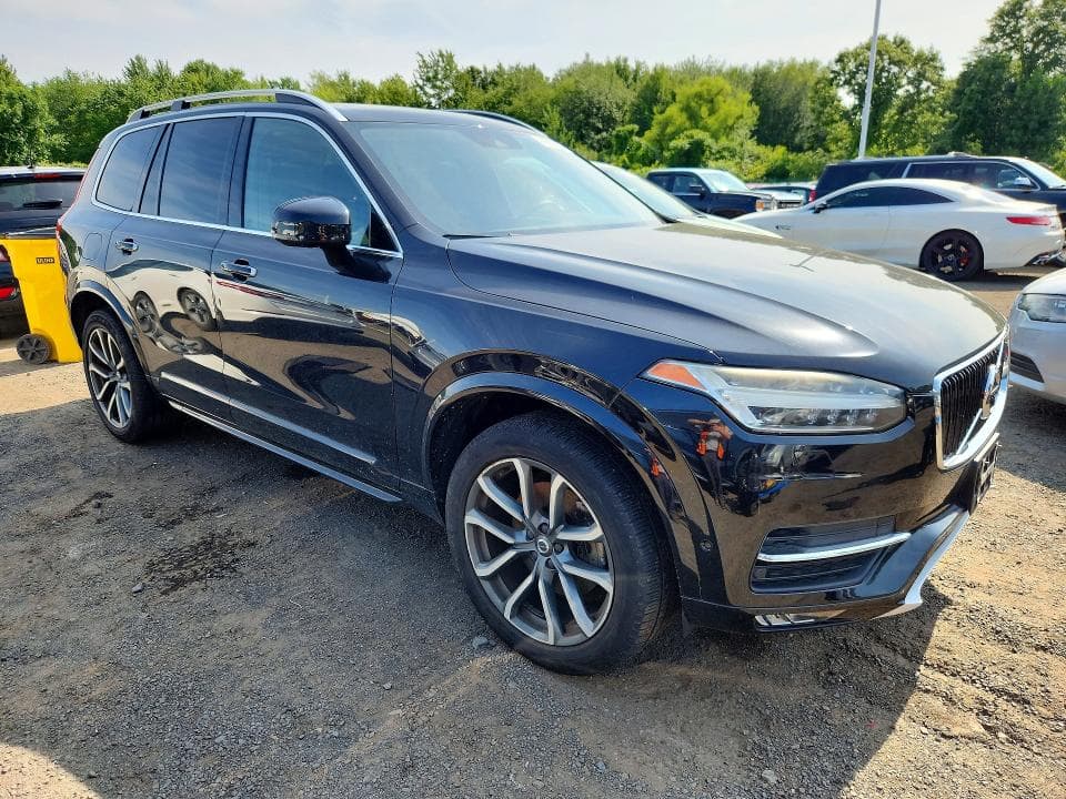 2017 VOLVO XC90 T6 4