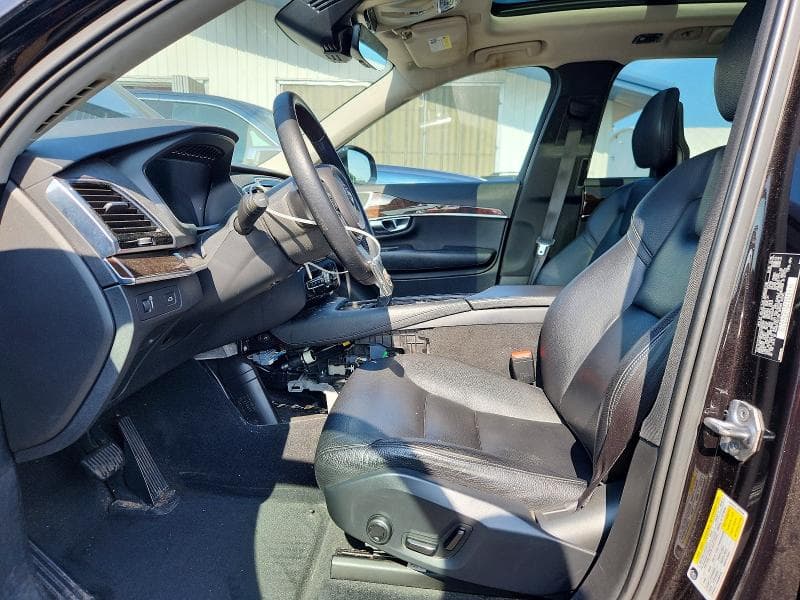 2017 VOLVO XC90 T6 7