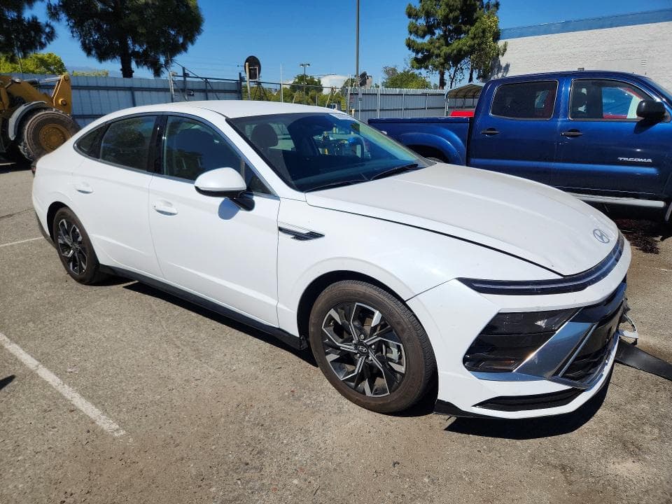 2025 HYUNDAI SONATA SEL 4