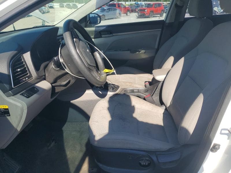 2017 HYUNDAI ELANTRA SE 7