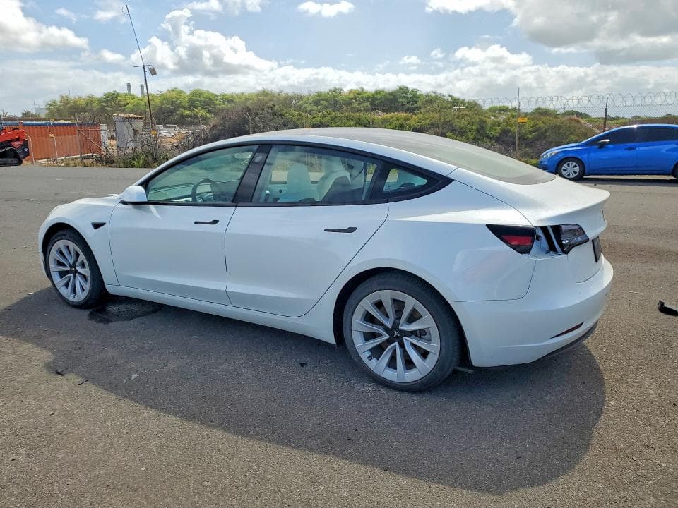 2023 TESLA MODEL 3 3