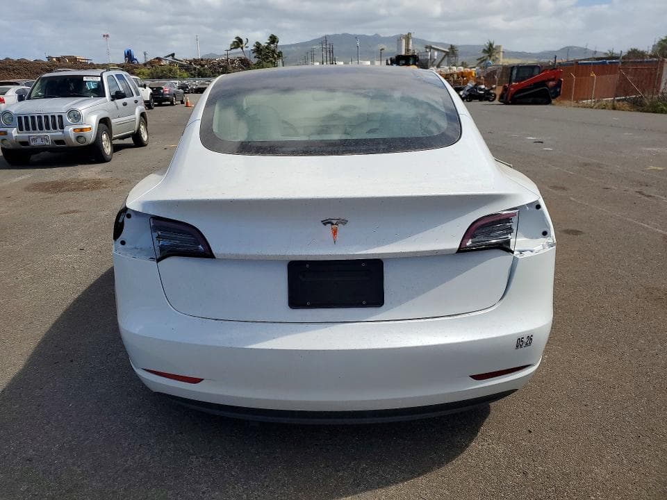 2023 TESLA MODEL 3 7