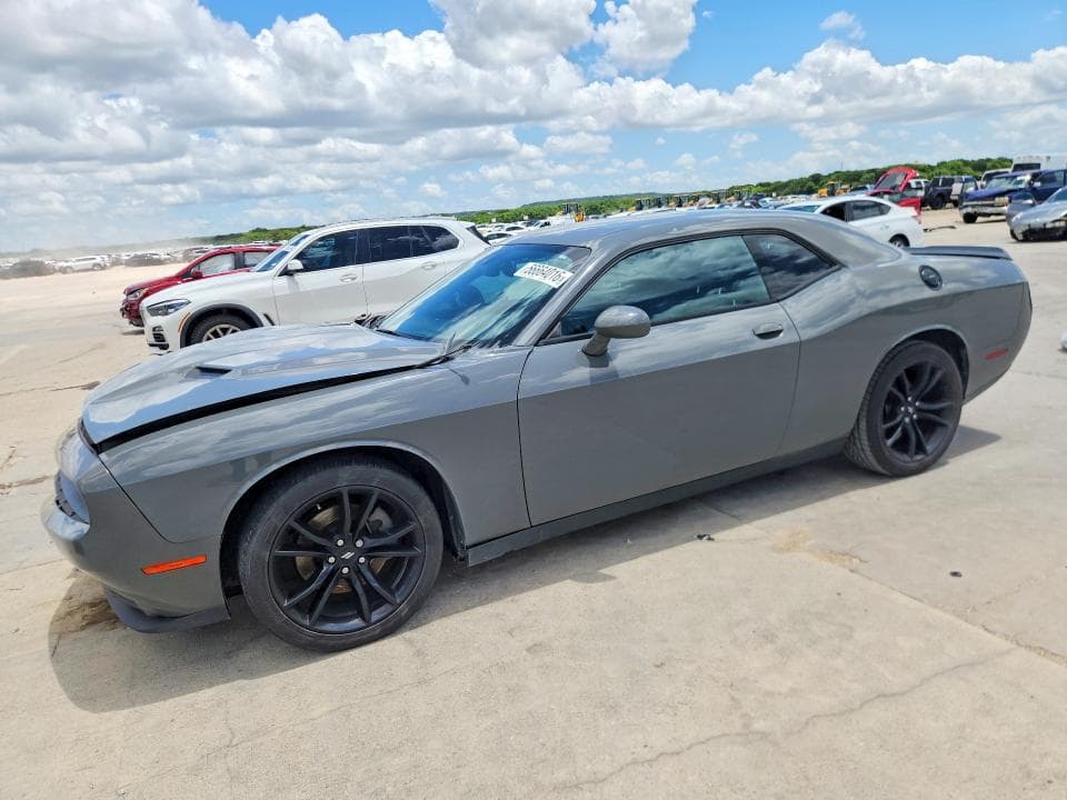 2018 DODGE CHALLENGER SXT 1
