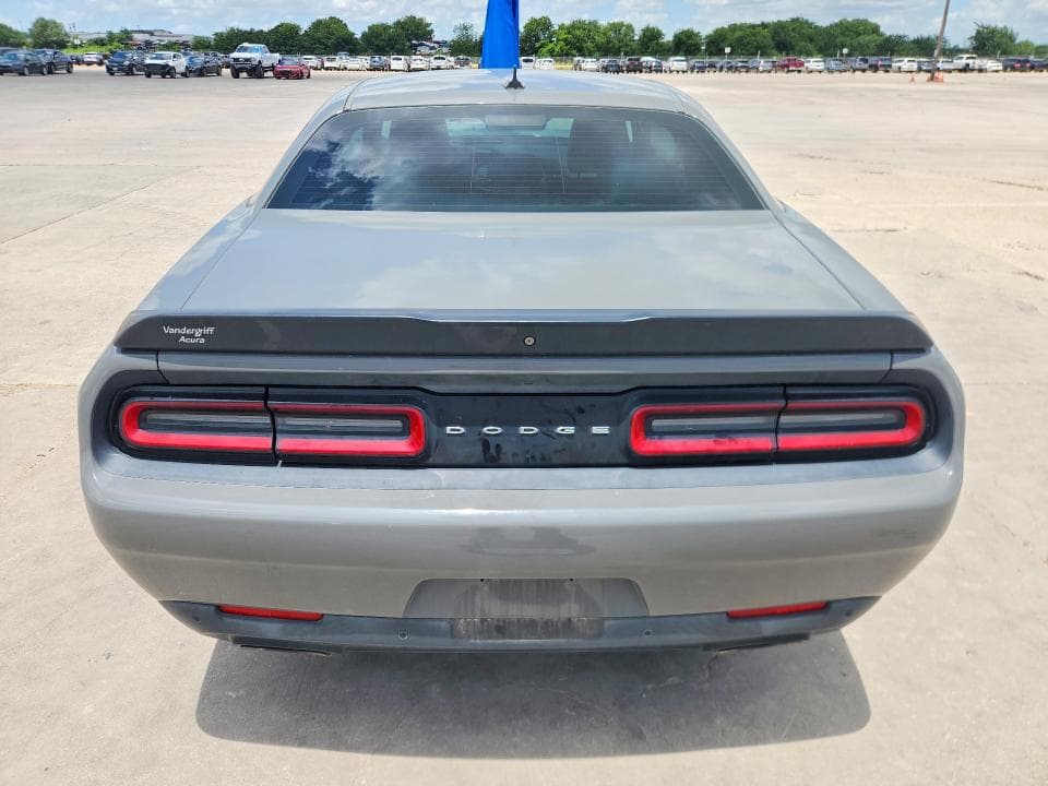 2018 DODGE CHALLENGER SXT 6