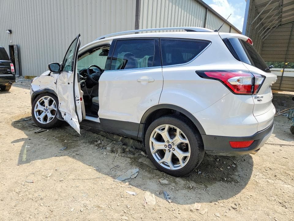 2018 FORD ESCAPE TITANIUM 2