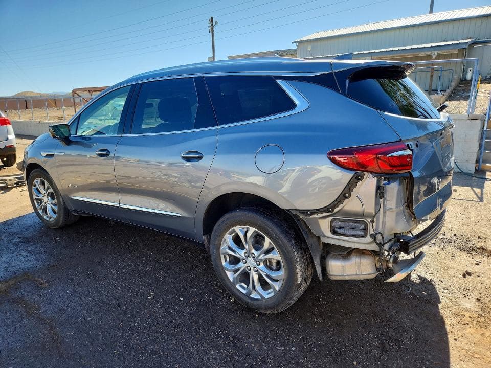 2018 BUICK ENCLAVE AVENIR 3