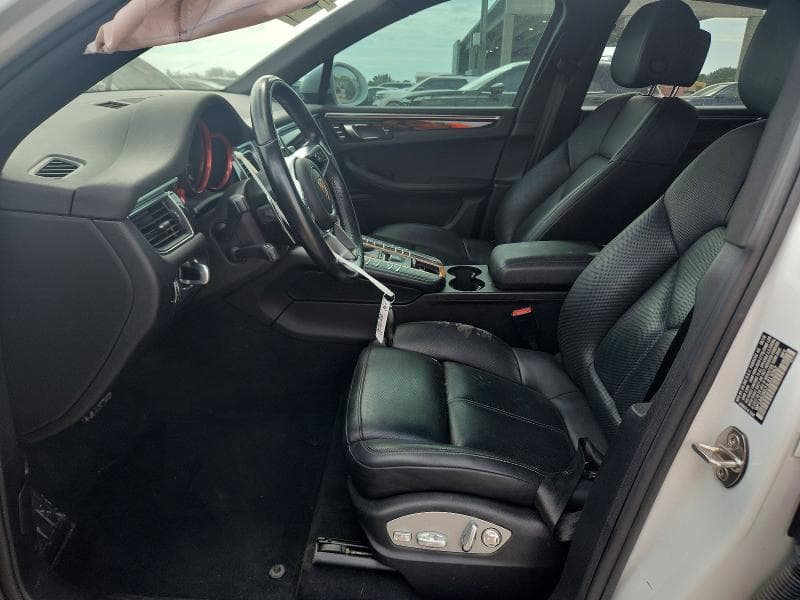 2018 PORSCHE MACAN 7
