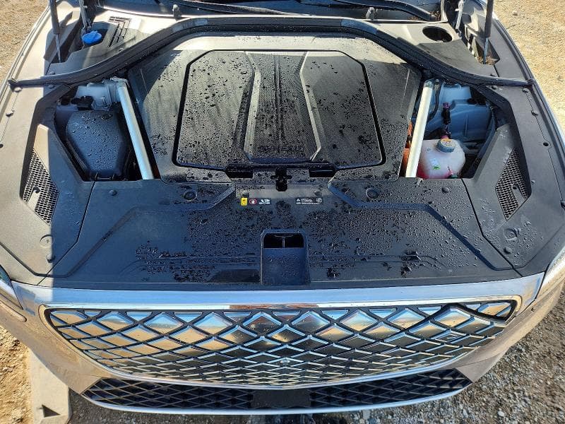 2023 GENESIS ELECTRIFIED GV70 BASE 11