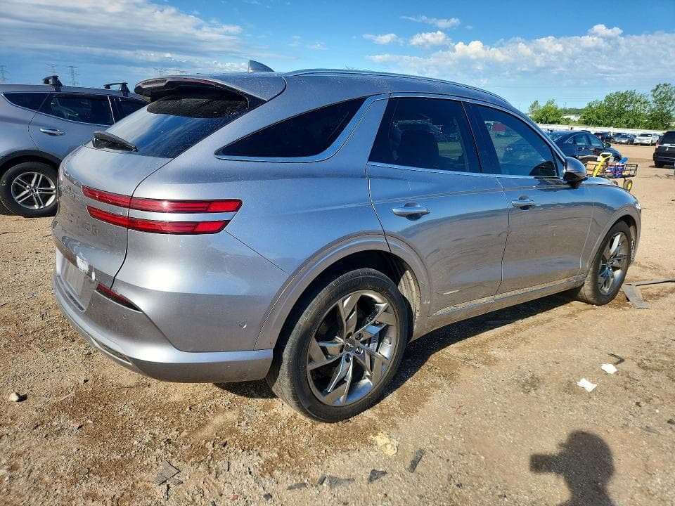 2023 GENESIS ELECTRIFIED GV70 BASE 3