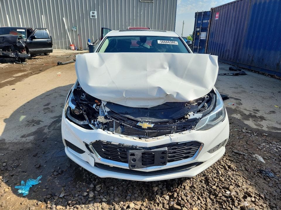 2018 CHEVROLET CRUZE LT LT 5
