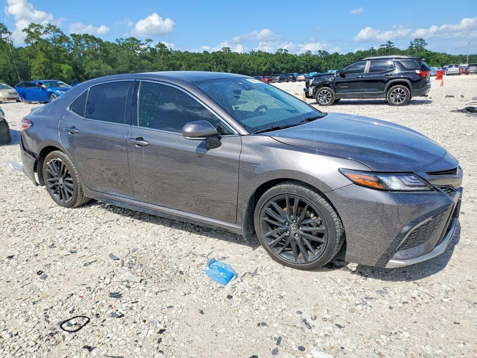 2022 TOYOTA CAMRY XSE XSE 4