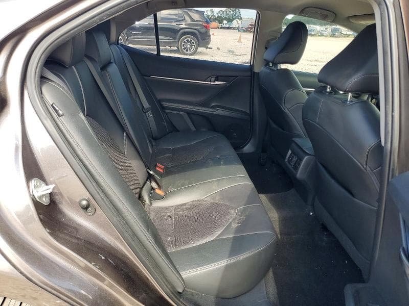 2022 TOYOTA CAMRY XSE XSE 10