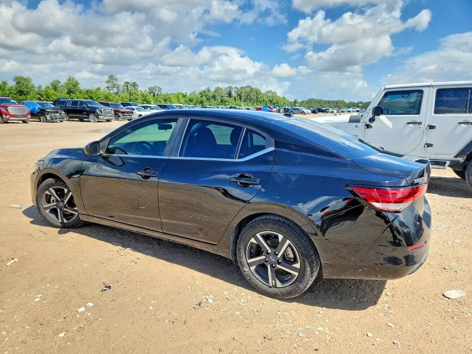 2024 NISSAN SENTRA SV 2