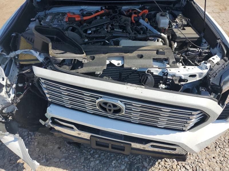 2024 TOYOTA TACOMA LIMITED HV 11