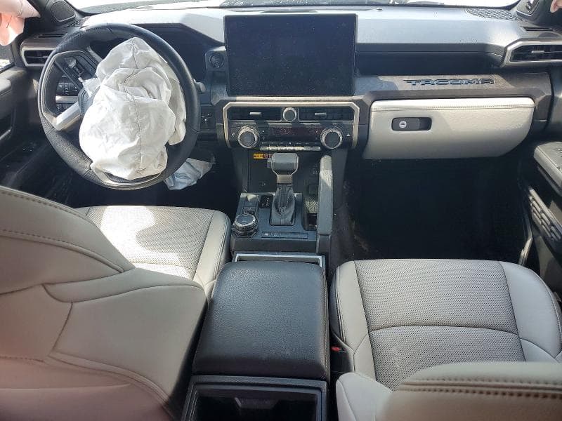 2024 TOYOTA TACOMA LIMITED HV 8