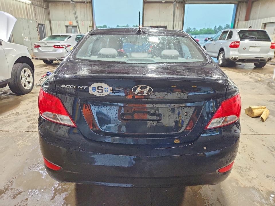 2016 HYUNDAI ACCENT SE 6