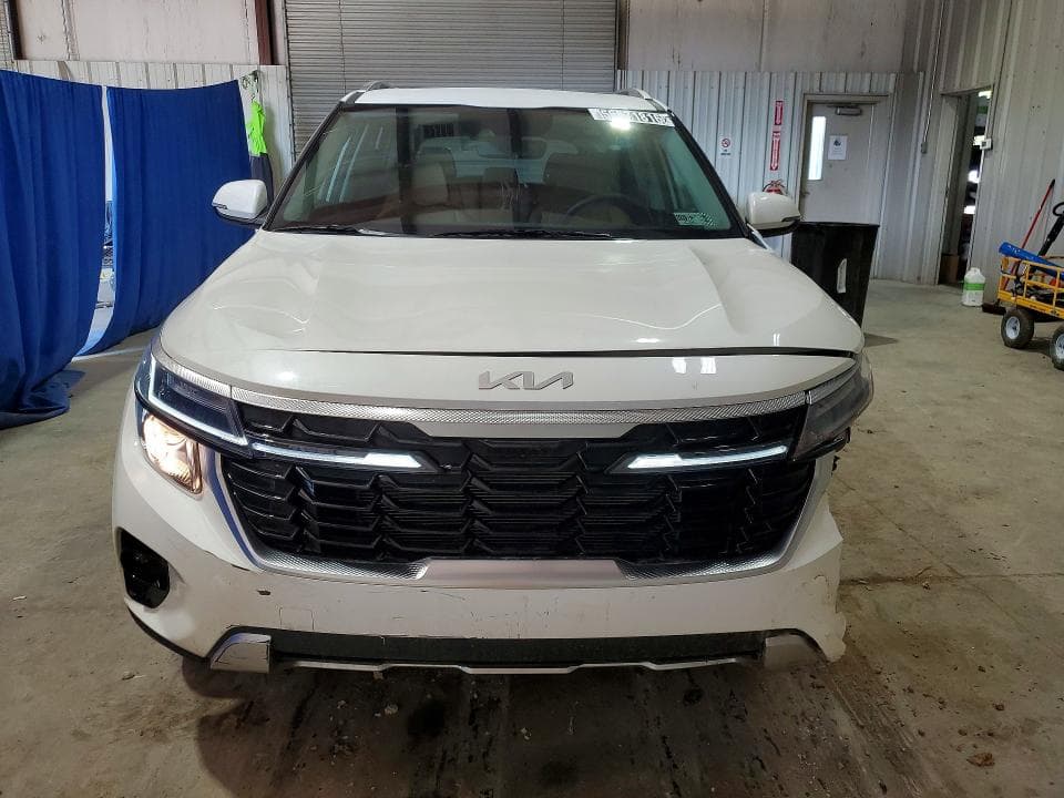 2025 KIA SELTOS EX 5