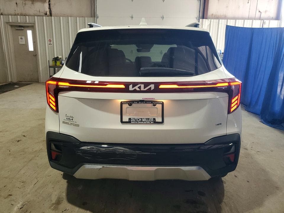 2025 KIA SELTOS EX 6