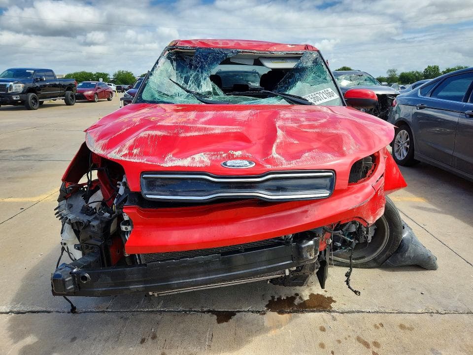 2019 KIA SOUL + 5